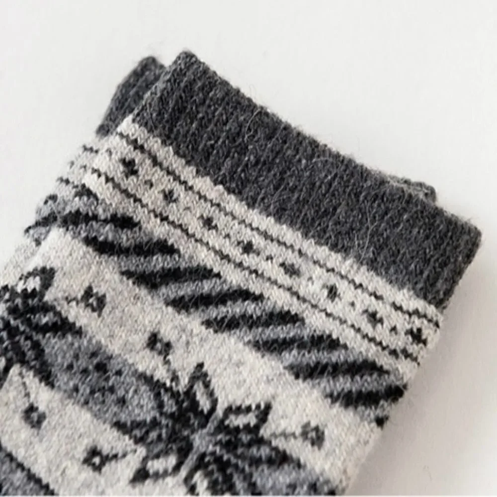 Two New warm winter jacquard boot socks kids 7-10